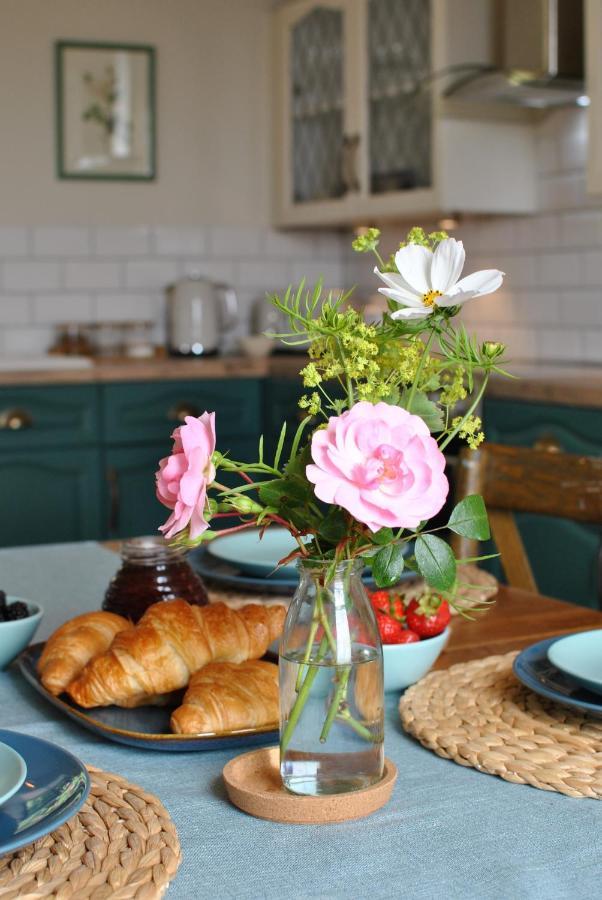 קרייל Clover Cottage Countryside Retreat With Sea Views מראה חיצוני תמונה